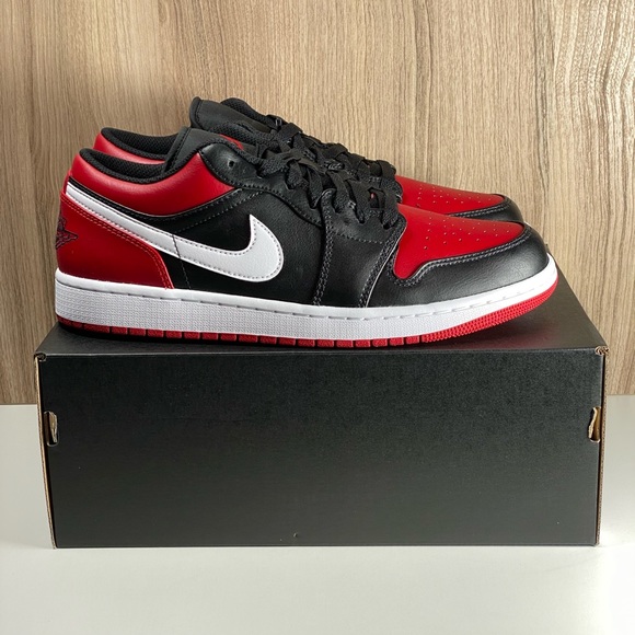 Nike Jordan 1 Low Alternate Bred Toe Chicago Black Red 553558-066 Men’s Size 10 - Picture 7 of 11